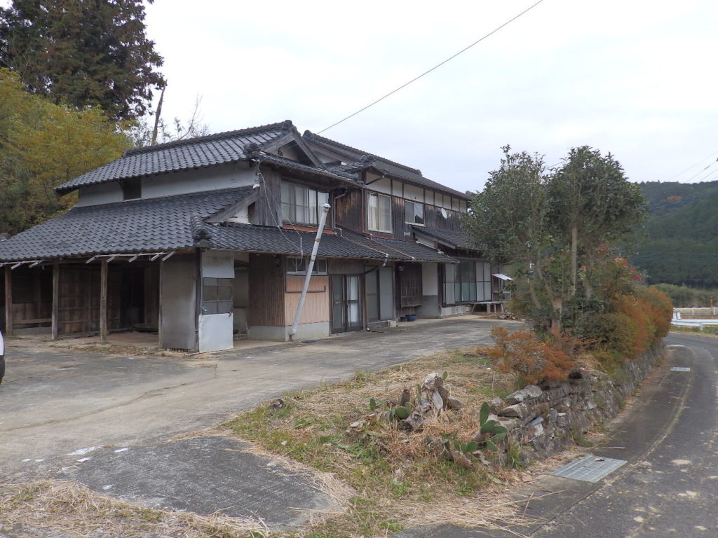 家屋売買は松永不動産にお任せください | 伊万里の町の不動産屋さん